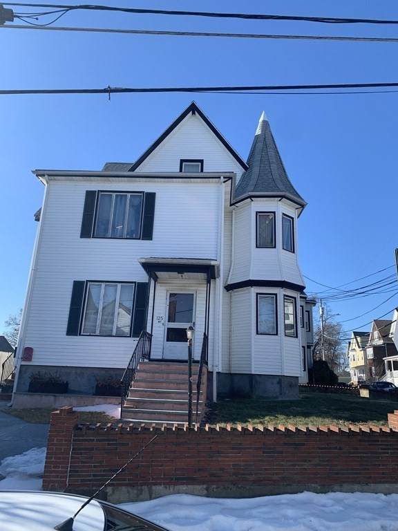 125 Chestnut St - Photo 1