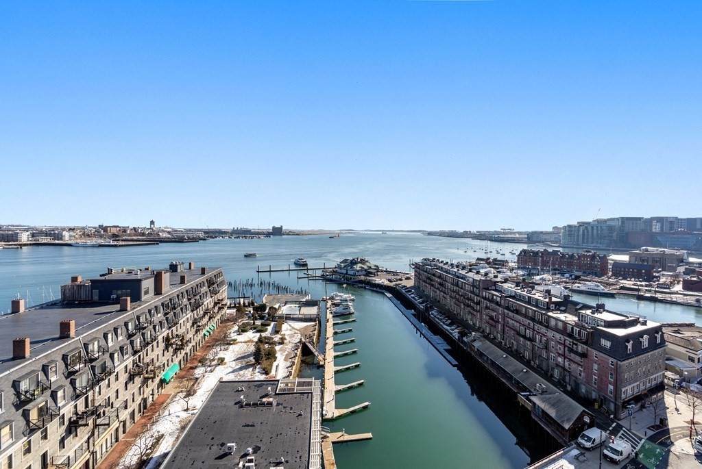 63 Atlantic Avenue - Photo 1