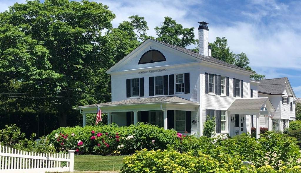 364 Old Harbor Rd - Photo 1