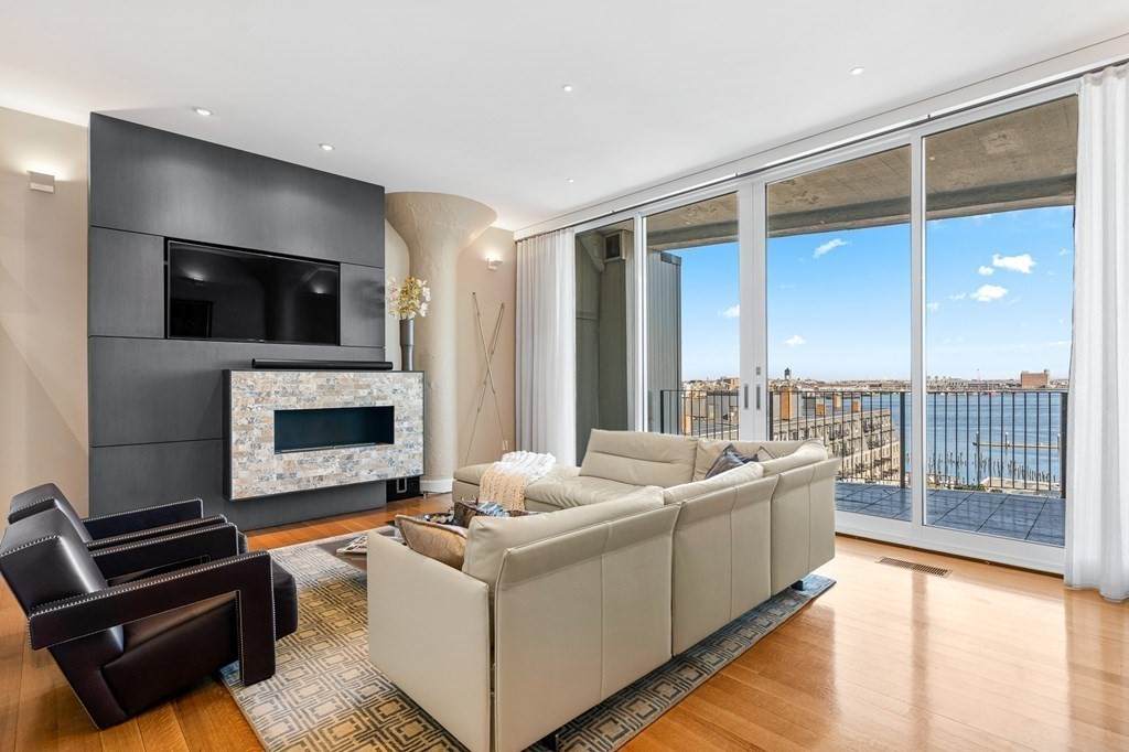 63 Atlantic - Photo 1