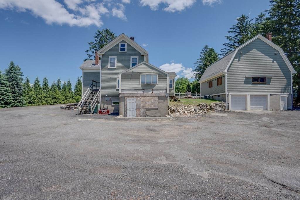 342 Bedford - Photo 1