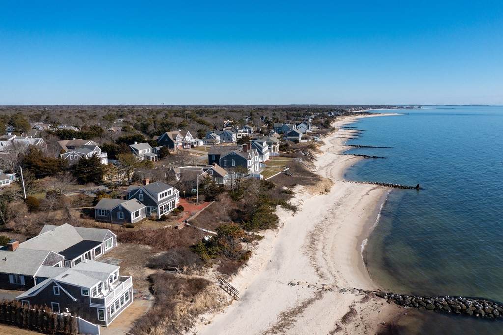 19 Shore Road - Photo 1