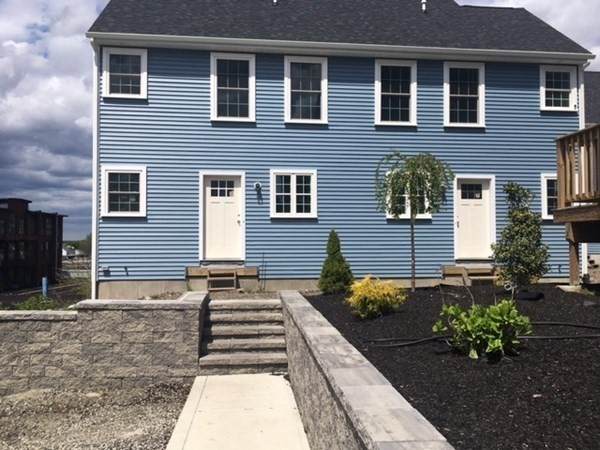 332 Globe Street - Photo 1