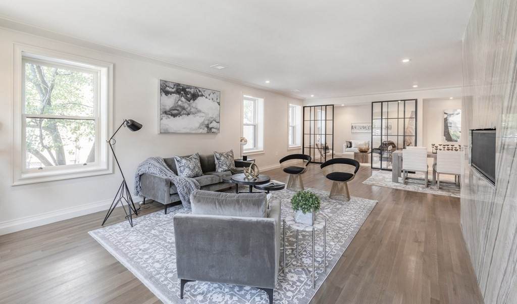401 Beacon St - Photo 1