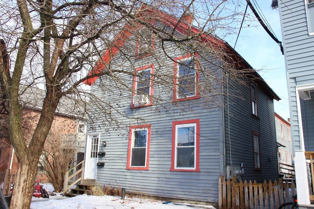 73 5th St - Photo 1