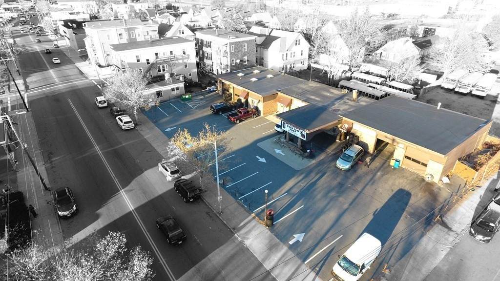264 South Broadway - Photo 1