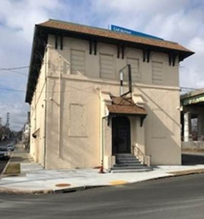 2031 Purchase St - Photo 1