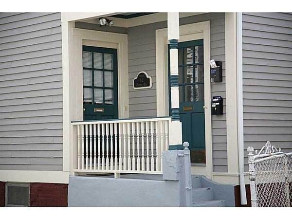 12 Pequot St - Photo 1