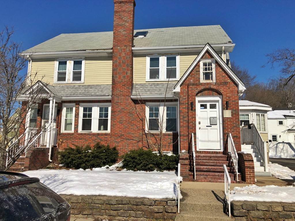 611 Adams Street - Photo 1