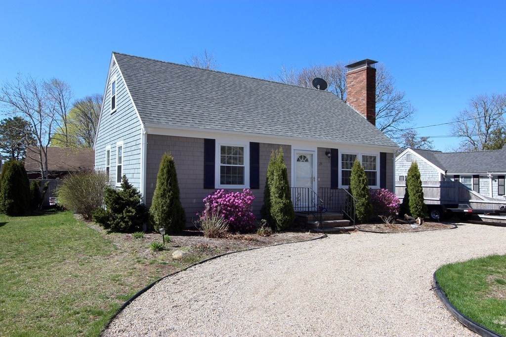 19 Nickerson Rd 2 - Photo 1