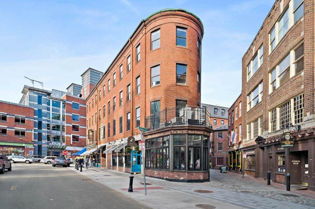 55 Union Street - Photo 1