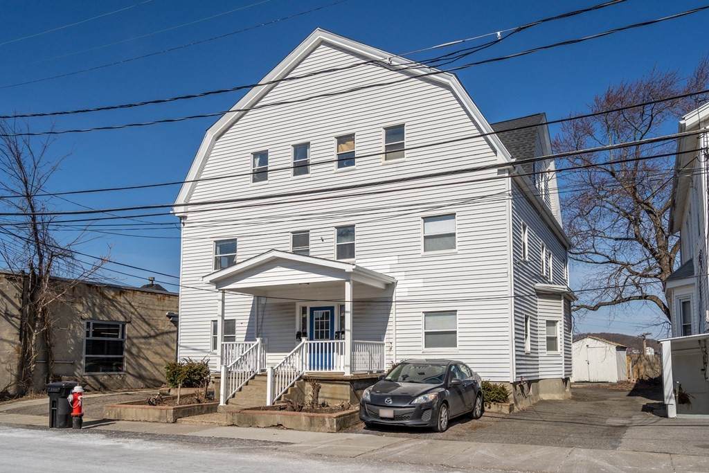 10-12 Hunt St - Photo 1