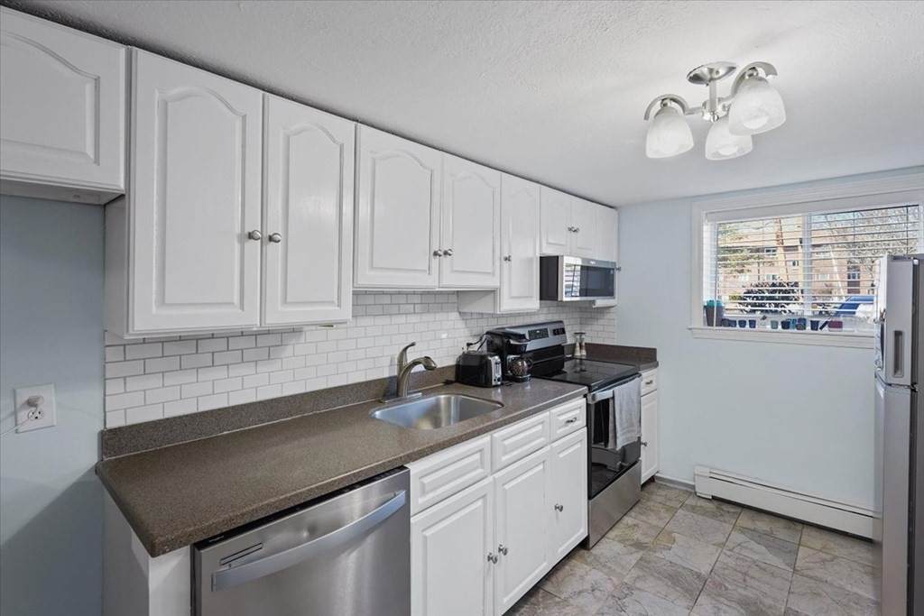 22 Westgate Rd - Photo 1