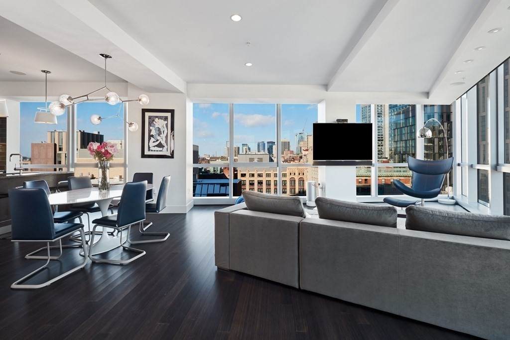 110 Stuart Street - Photo 1