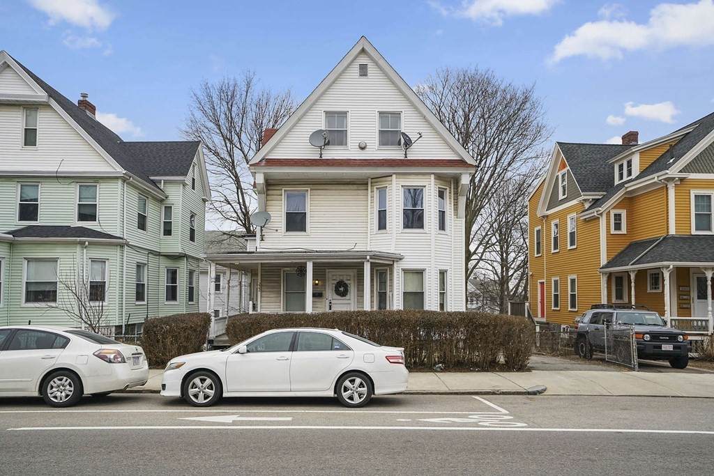 222 Neponset Ave. - Photo 1