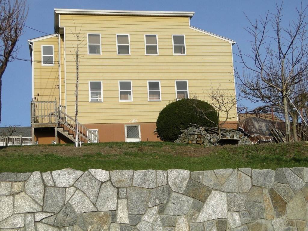 164 Lakeview Ave - Photo 1