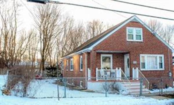 152 Chatham St. - Photo 1