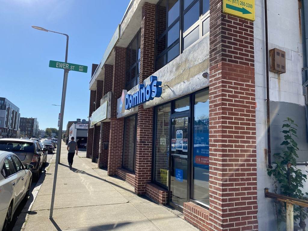 163 Old Colony Ave - Photo 1