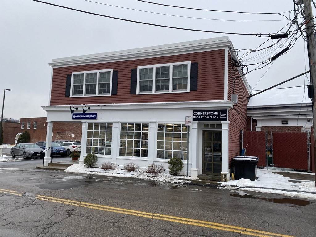 1775 Massachusetts Ave - Photo 1