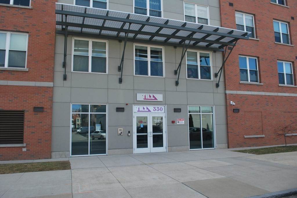 330 Rutherford Ave. - Photo 1