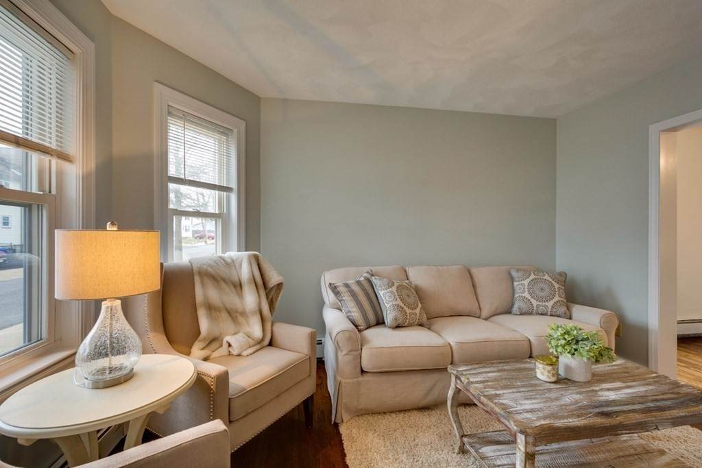 60 Rawson Rd - Photo 1