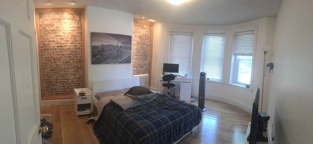 860 Huntington Ave. - Photo 1