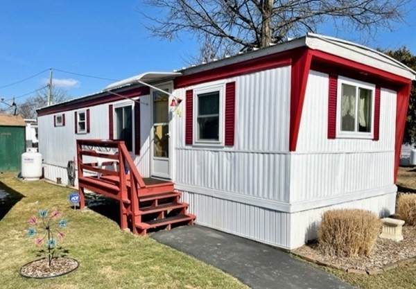 93 Grochmal Ave. - Photo 1