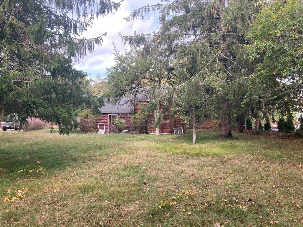 23 Pleasant Hill Ln - Photo 1