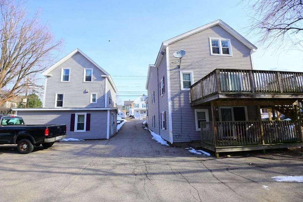 109-111 Main St - Photo 1