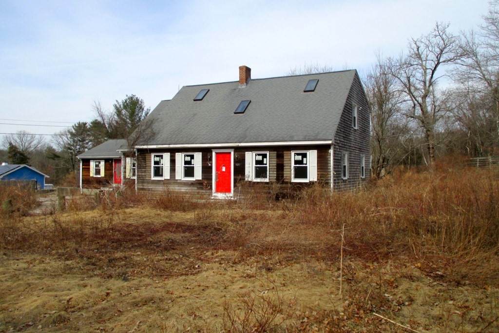 520 Woodland Ave - Photo 1