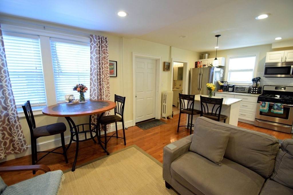 61 Shannon St. - Photo 1