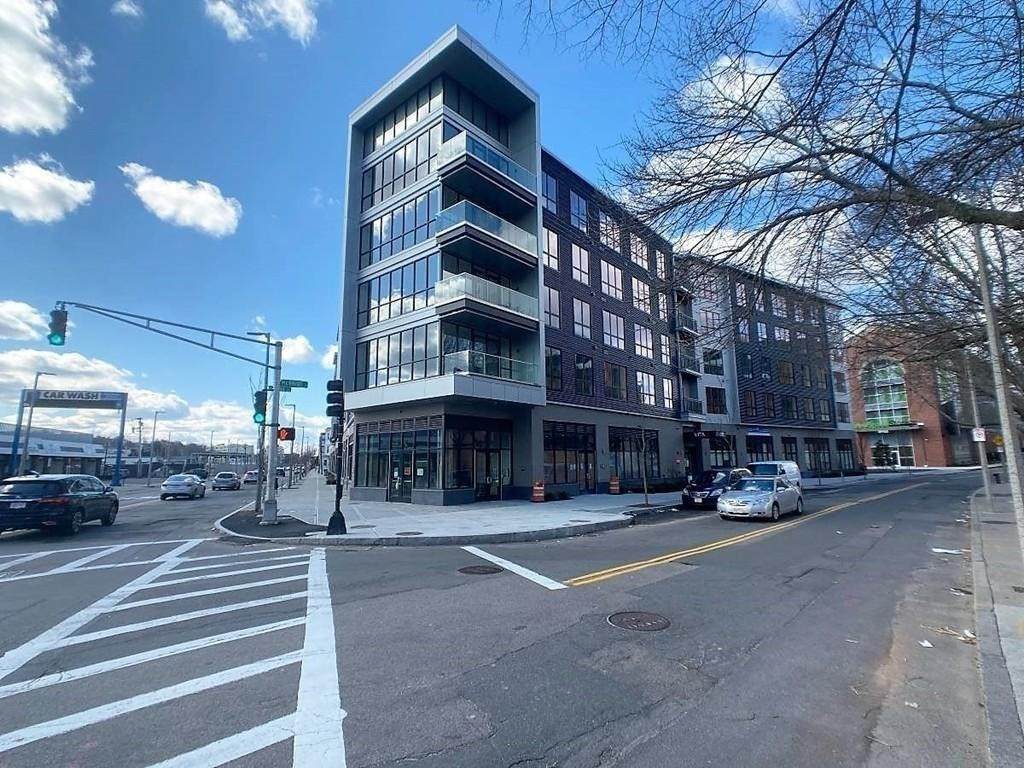3531 Washington St - Photo 1
