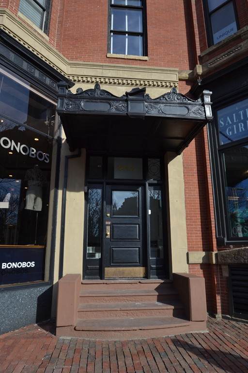 283 Dartmouth Street - Photo 1