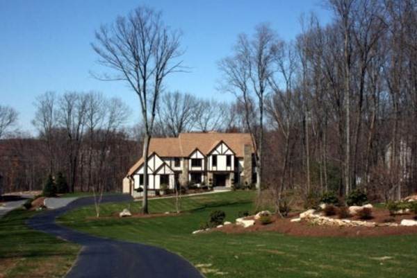 45 Goodnow Ln - Photo 1
