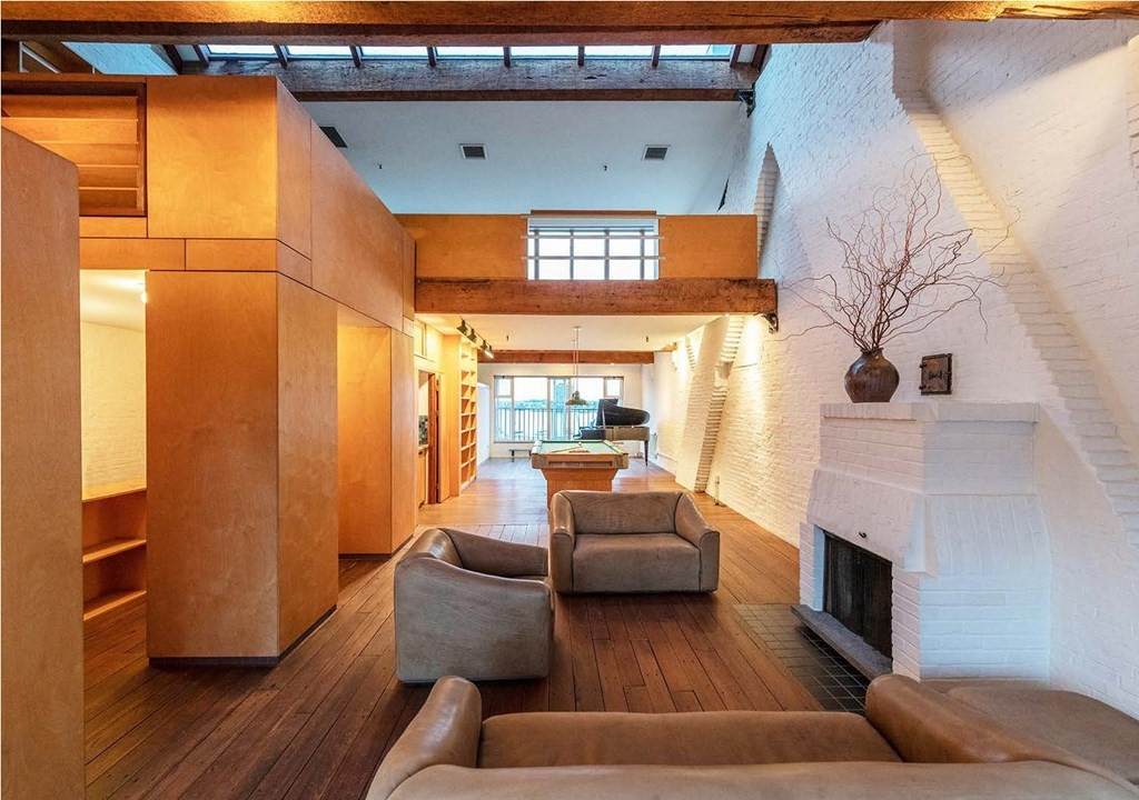63 Commercial Wharf - Photo 1