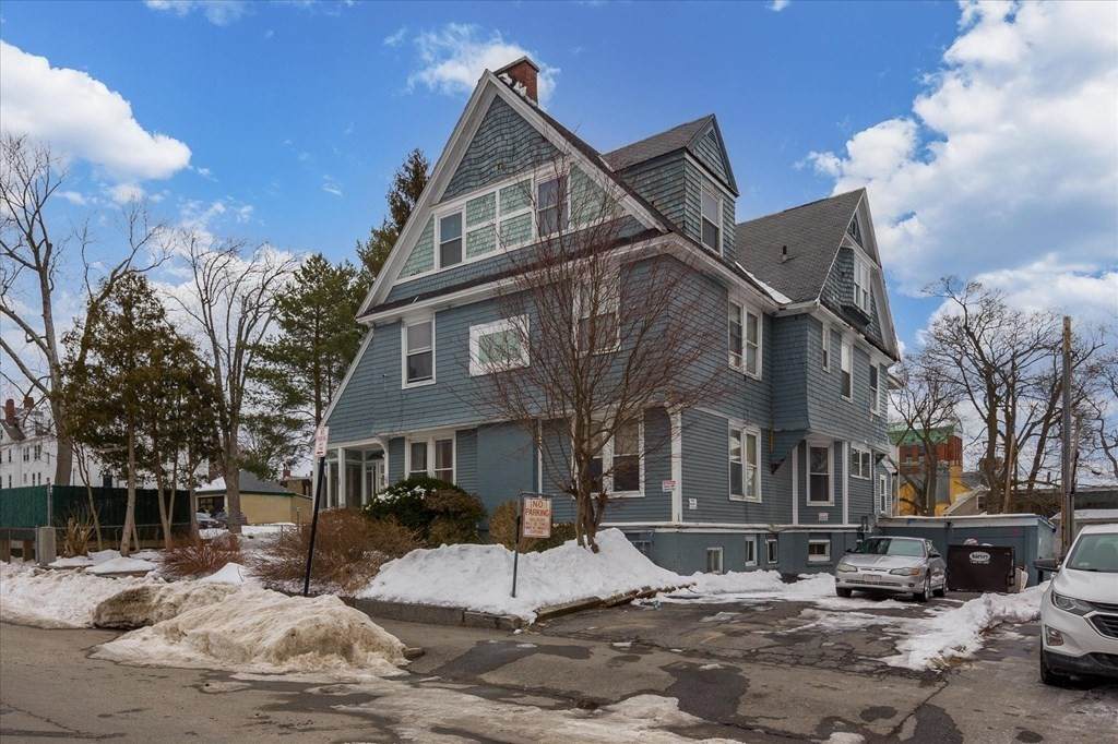 9 Ashland Street - Photo 1