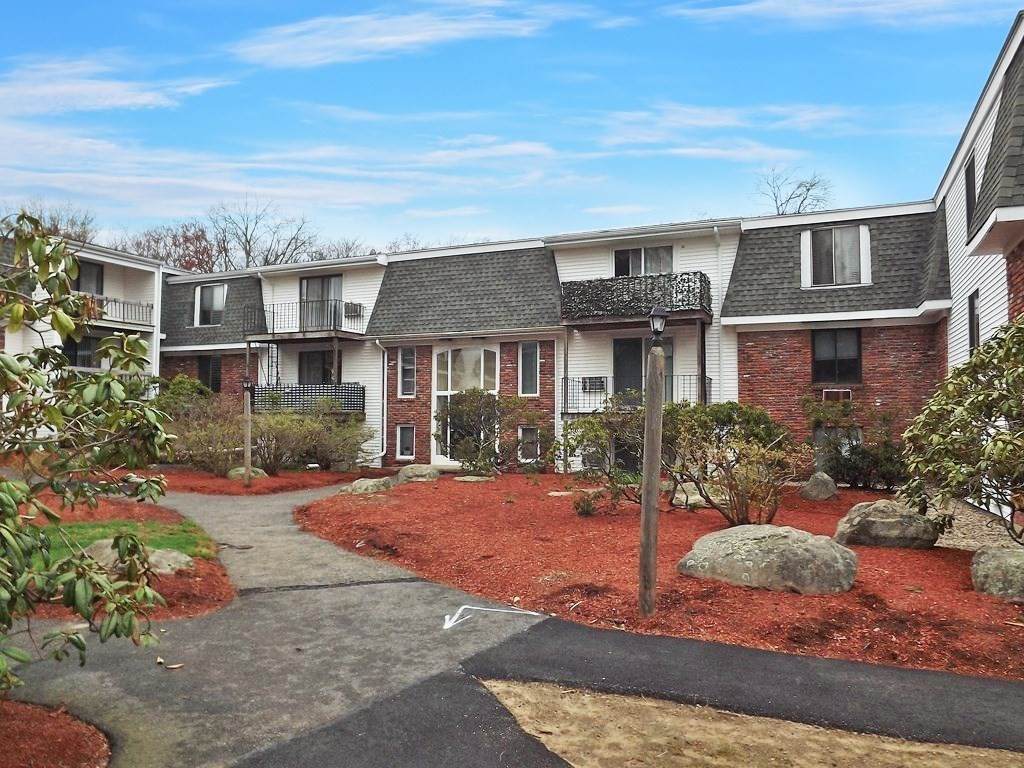 96 Main St - Photo 1