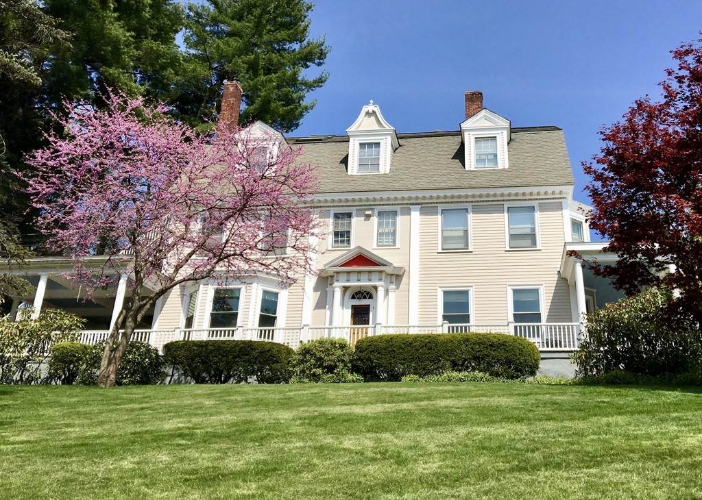 29 Highland Ave - Photo 1