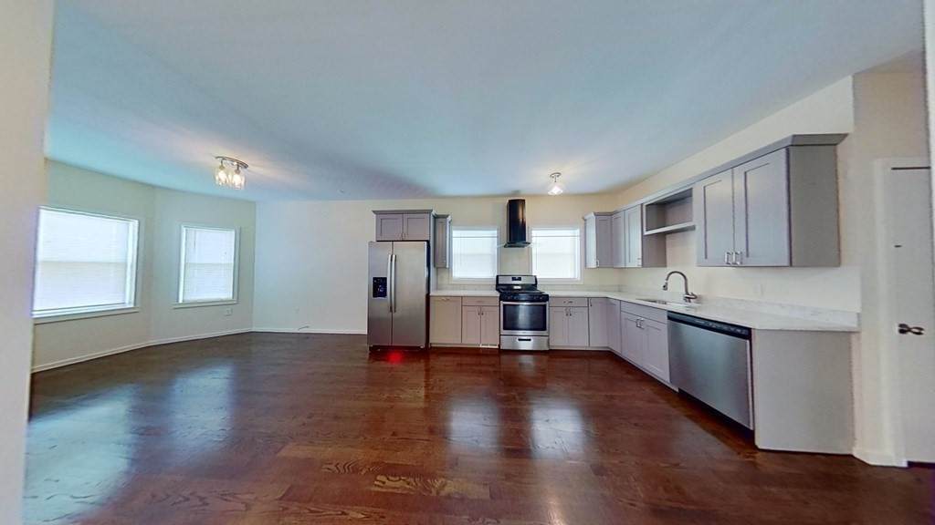 30 Hazelwood St - Photo 1