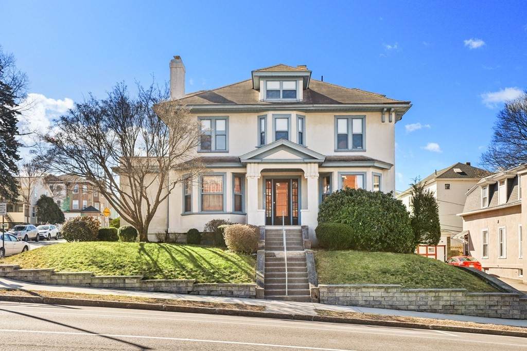48 Hamilton St - Photo 1