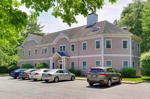 165 Middlesex - Photo 1