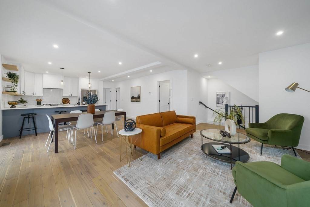 14 Whyte St - Photo 1