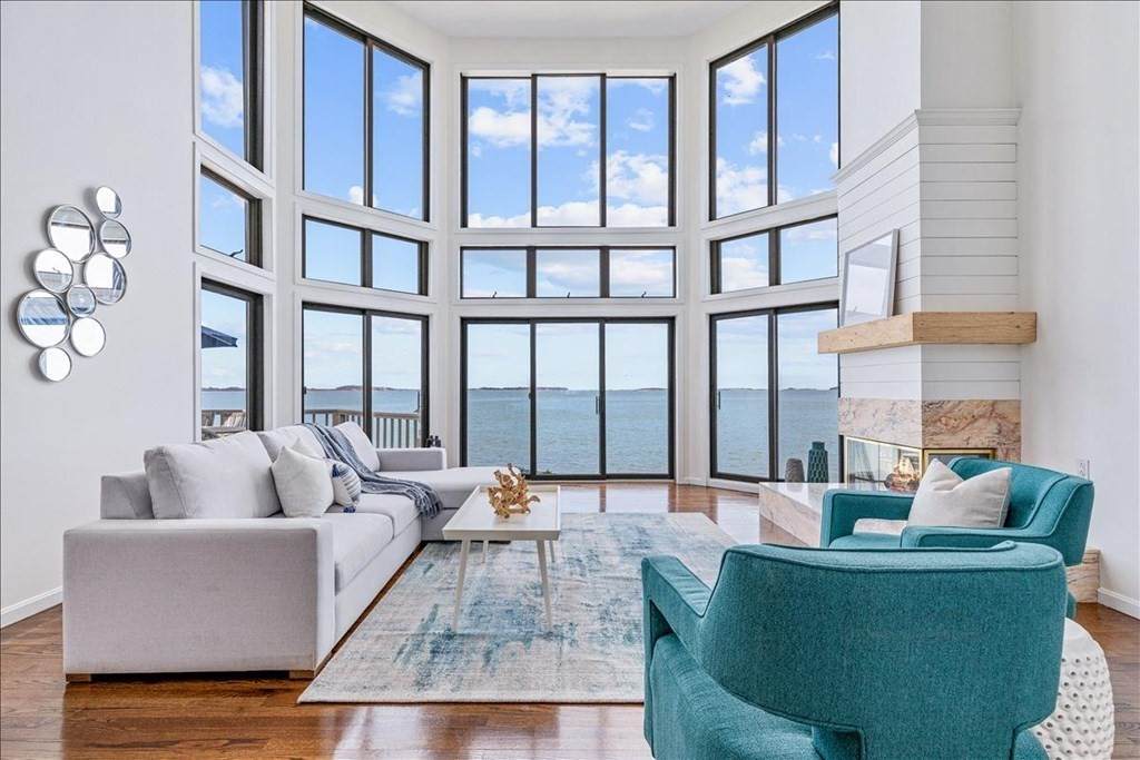 132 Shore Ave - Photo 1