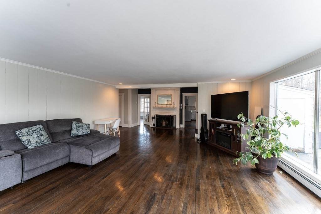 30 Belleaire Ave - Photo 1