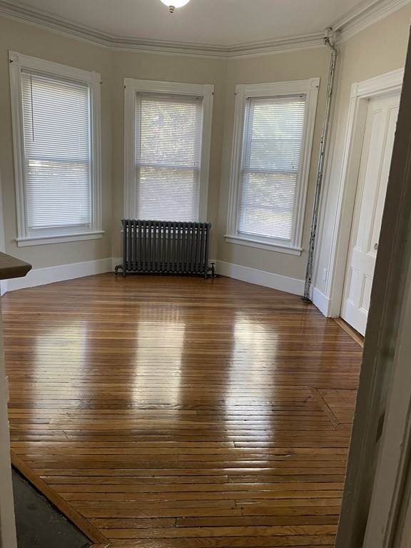 4 Schuyler St - Photo 1