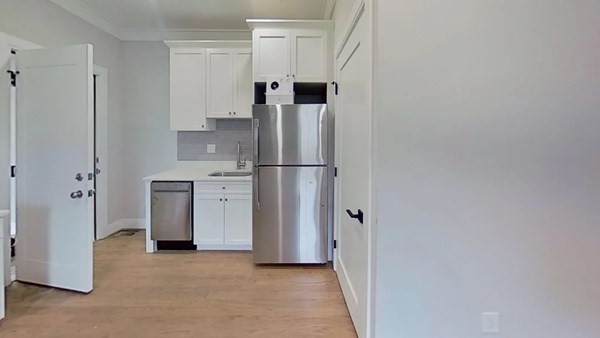 93 George St. - Photo 1