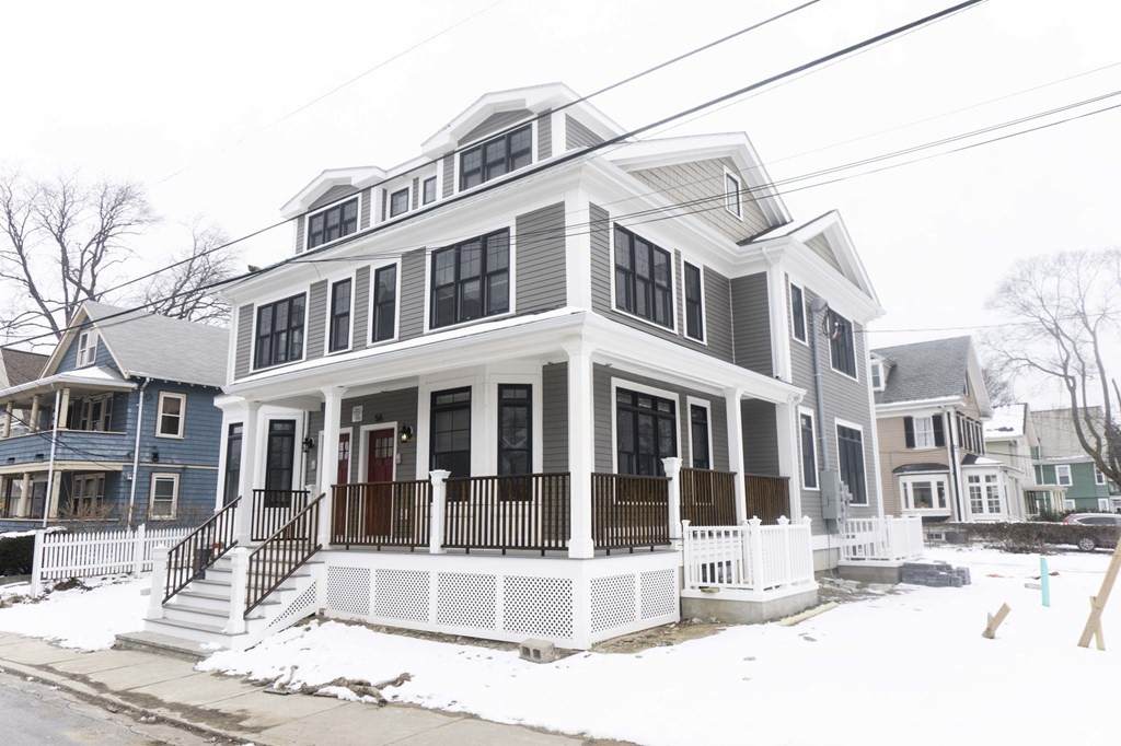 54-56 Athol St. - Photo 1