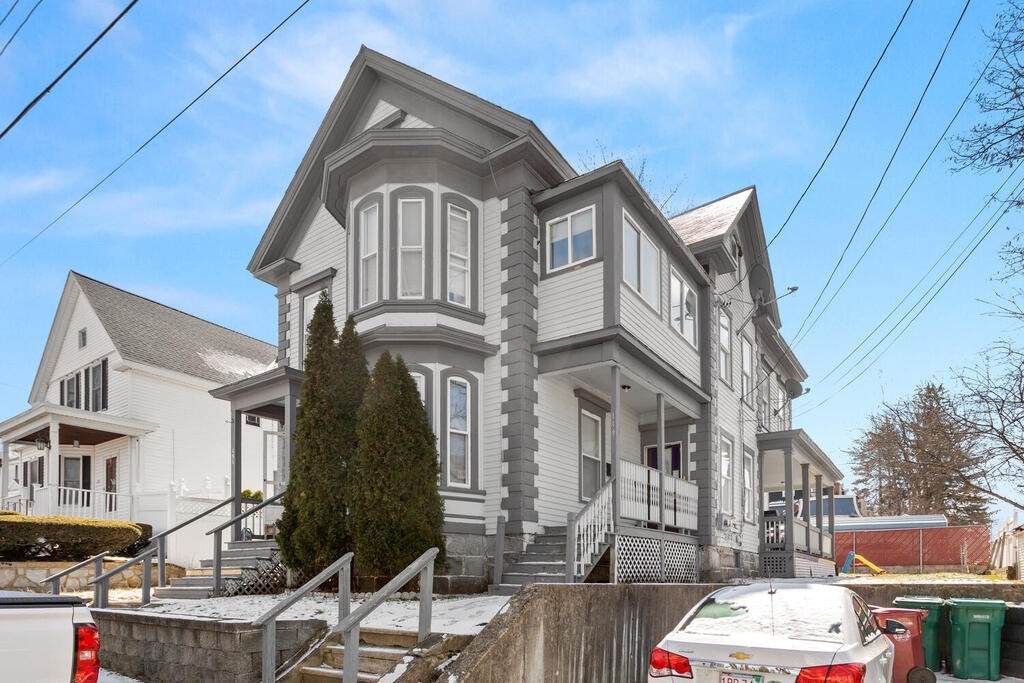 149 11Th St - Photo 1