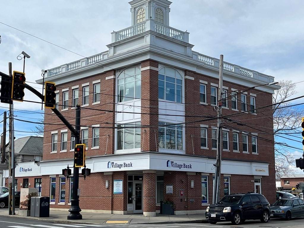 411 Watertown Street - Photo 1