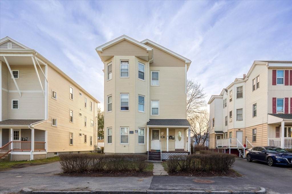 52 Houghton St - Photo 1